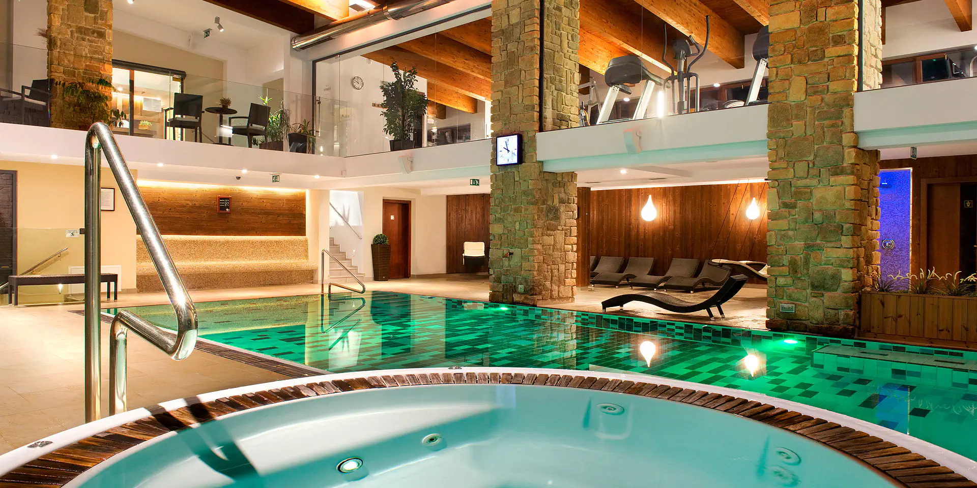 Reel: indoor pool and whirlpool